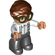 Деталь LEGO Duplo Figure with Hair Swept Right Reddish Brown, with Black Legs, Shirt with Suspenders Print and Brown Glasses, Белый