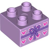 Деталь LEGO Duplo Brick 2 x 2 with Medium Lavender Bow, Hearts print, Лавандовый
