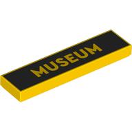 Деталь LEGO Tile 1 x 4 with 'MUSEUM' on Black Background print, Желтый