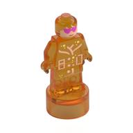 Minifig Trophy Statuette with LYLA with Light Nougat Face, Dark Pink Hearts for Eyes, Suit print