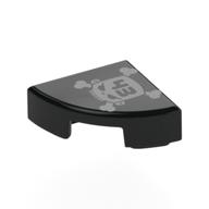Деталь LEGO Tile Round 1 x 1 Quarter with Silver Skull, '43' print, Черный
