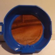 Деталь LEGO Half Pod with 1 x 2 Plate with Dojo Sticker and Blue 3023 Plate, Голубой