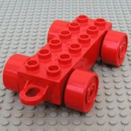 Деталь LEGO Duplo Car Base 2 x 6 with Red Wheels and Old Style Closed Hitch End, Красный