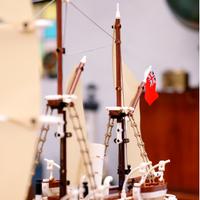 Набор LEGO The Endurance