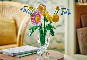 Набор LEGO Petite Sunny Bouquet