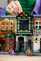 Набор LEGO Sherlock Holmes: Book Nook