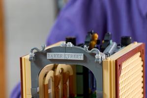 Набор LEGO Sherlock Holmes: Book Nook