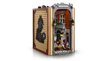 Набор LEGO Sherlock Holmes: Book Nook