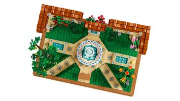 Набор LEGO Fountain Garden
