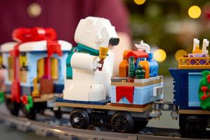 Набор LEGO Holiday Express Train