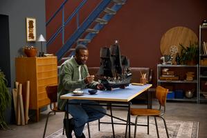 Набор LEGO Captain Jack Sparrow's Pirate Ship