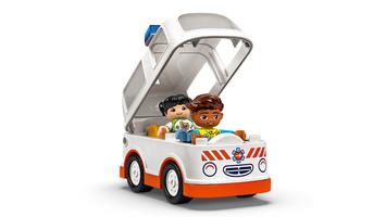 Набор LEGO Ambulance & Driver