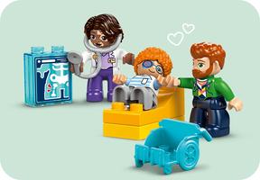 Набор LEGO First Time: Visit with the Doctor