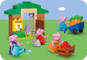 Набор LEGO Grandpa Pig's Garden and Greenhouse