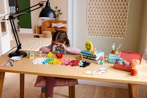 Набор LEGO Creative Happy Box