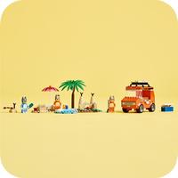 Набор LEGO Bluey’s Beach & Family Car Trip