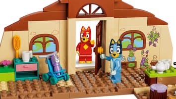 Набор LEGO Школа с Расти и Блуи