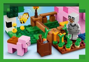 Набор LEGO The Baby Pig House