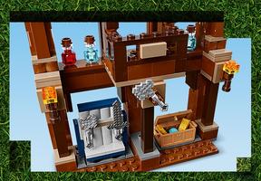 Набор LEGO Woodland Mansion Fighting Ring