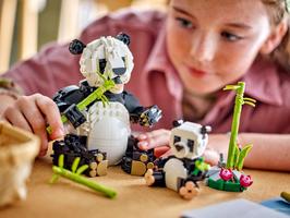 Набор LEGO Wild Animals: Panda Family