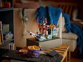 Набор LEGO Haunted Mansion