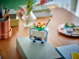 Набор LEGO Record Player with Flowers