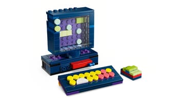 Набор LEGO Игровая ретро-консоль