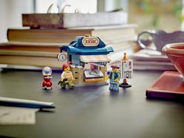 Набор LEGO Corner Kiosk