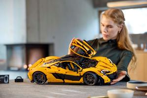 Набор LEGO McLaren P1