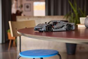Набор LEGO Koenigsegg Jesko Absolut Grey Hypercar