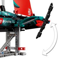 Набор LEGO Emirates Team New Zealand AC75 Yacht