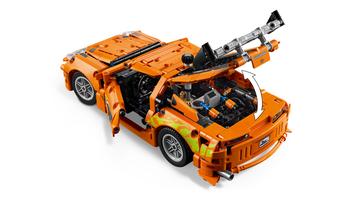 Набор LEGO Fast and Furious Toyota Supra MK4