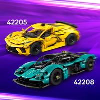 Набор LEGO Aston Martin Valkyrie