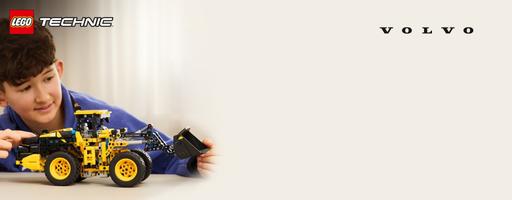 Набор LEGO Volvo L120 Electric Wheel Loader