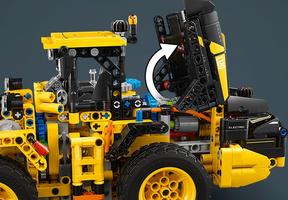 Набор LEGO Volvo L120 Electric Wheel Loader