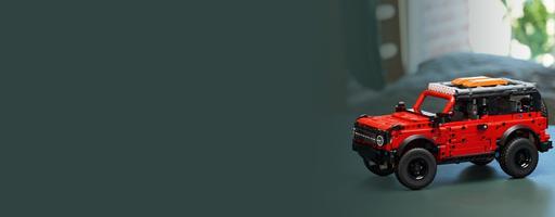Набор LEGO Ford Bronco SUV