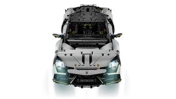 Набор LEGO Lamborghini Revuelto Super Sports Car