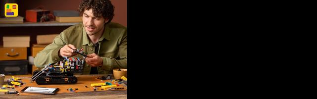 Набор LEGO Volvo EC500 Hybrid Excavator