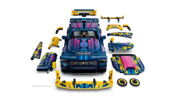 Набор LEGO Тюнингованный автомобиль Ford Mustang GT