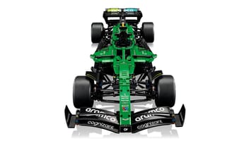 Набор LEGO Болид F1® Aston Martin Aramco AMR25
