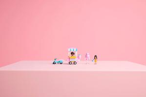 Набор LEGO Cotton Candy Stand and Scooter