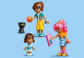 Набор LEGO Heartlake City Candy Store