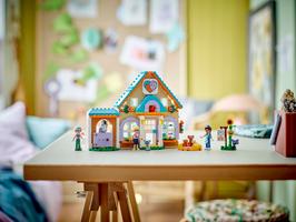 Набор LEGO Horse and Pet Vet Clinic