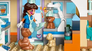 Набор LEGO Horse and Pet Vet Clinic