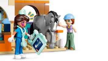 Набор LEGO Horse and Pet Vet Clinic
