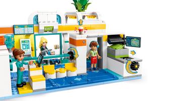 Набор LEGO Heartlake City Airport and Airplane