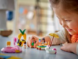 Набор LEGO Unicorn & Flamingo Pool Party
