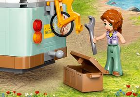 Набор LEGO Friendship Camper Van Adventure