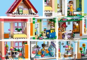 Набор LEGO Heartlake City Apartments and Stores