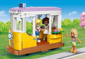 Набор LEGO Plant Cafe & Flower Shop